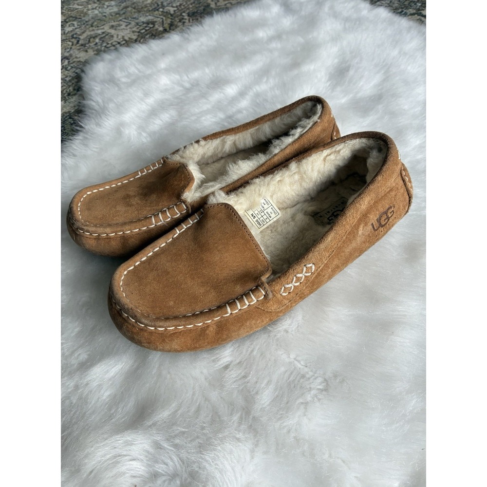 UGG Ansley Chestnut Moccasin‎ Women's Slipper Brown Size 6 Good Used Condition